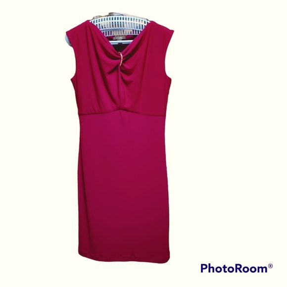 Muse Dresses & Skirts - Empire Waist Holiday Midi Dress Cap Sleeves